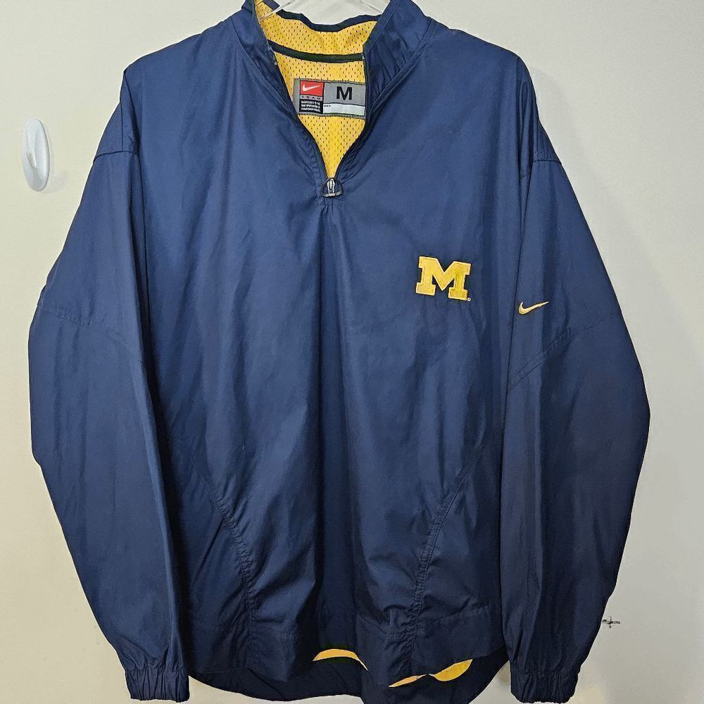 Vintage Nike University Of Michigan Quilt Lined Nylon Swoosh Jacket Windbreaker